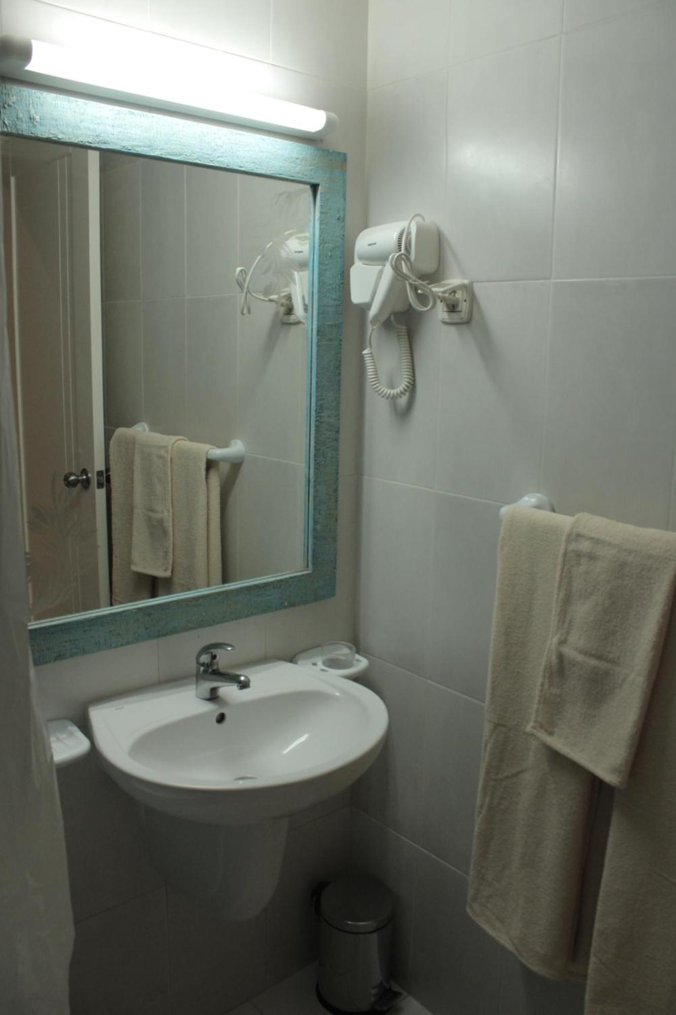 Le Parisien Tunis Hotel Kültér fotó